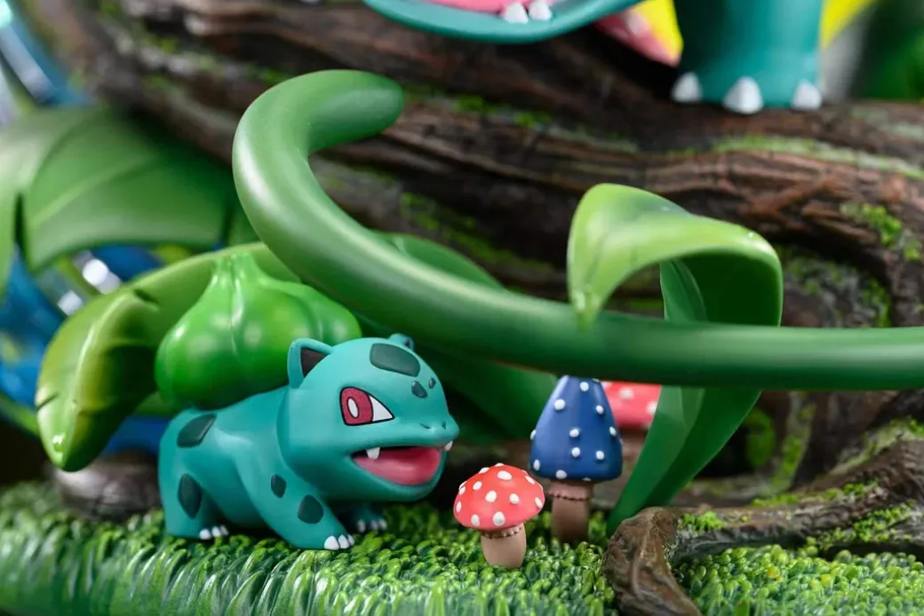 Venusaur & Bulbasaur - Pokemon Resin Statue - City Starlight Studio