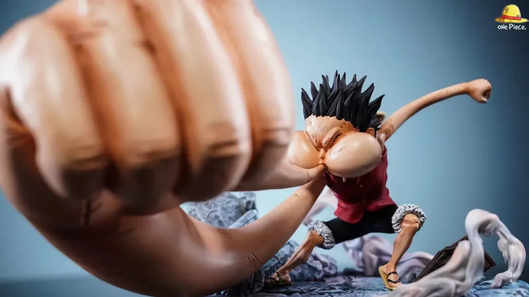 WCF Scale Gear 3 Monkey D. Luffy - ONE PIECE Resin Statue - ONE Piece. Studio