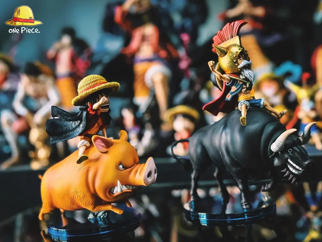 WCF Scale Pig Riding & Monkey D. Luffy - ONE PIECE Resin Statue - ONE Piece. Studio